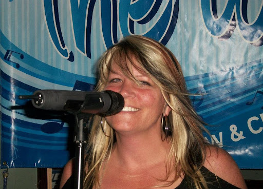 Sandy Saunders Photo 11