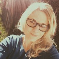 Nadine Russell Photo 20
