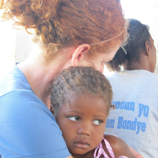 Linda Moroz Photo 9