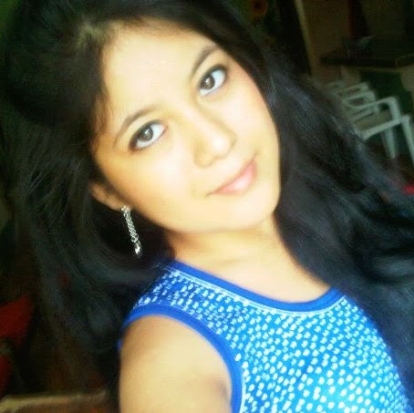 Eliza Gomez Photo 33