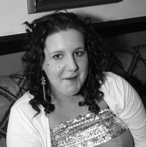 Rebecca Norman Photo 35
