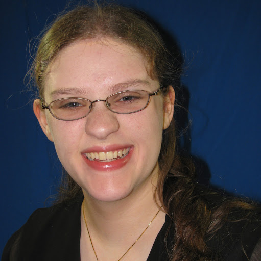 Christy Phillips Photo 10