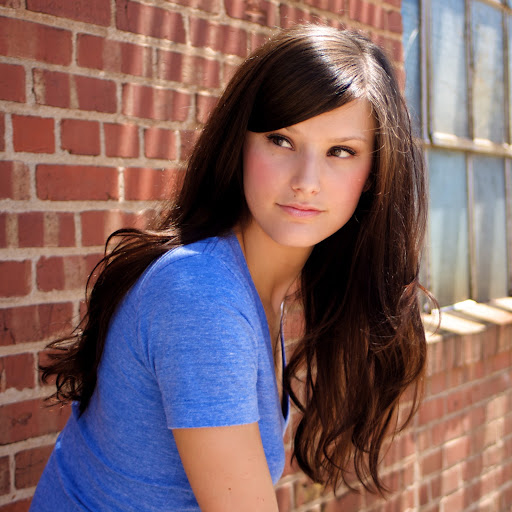 Krista Harper Photo 25