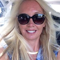 Pamela Sutton Photo 35