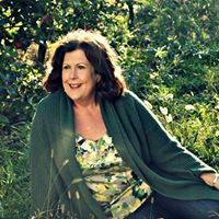 Barbara Stone Photo 5
