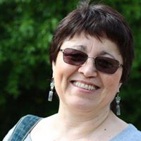 Marie Roberts Photo 24