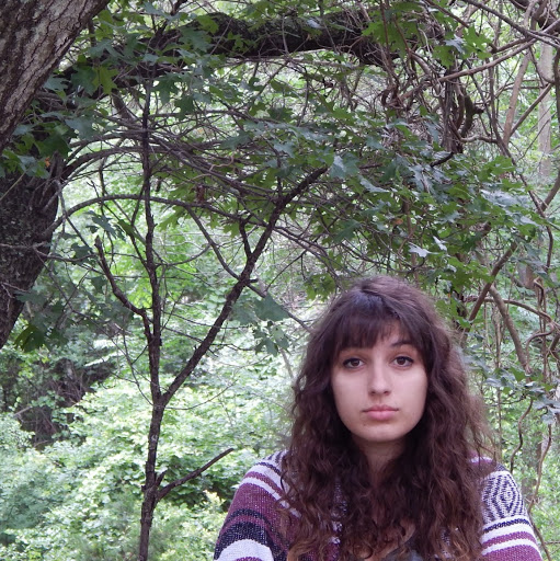 Annie Walker Photo 30