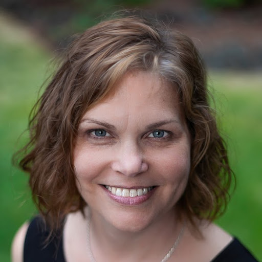 Julie Armstrong Photo 21