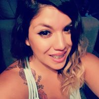 Crystal Benavides Photo 30