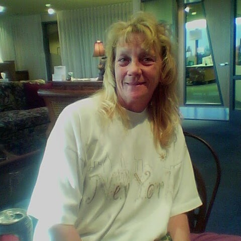 Maxine Watson Photo 36