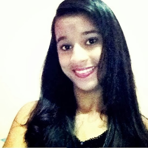 Alicia Ferreira Photo 10