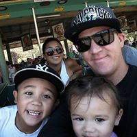 Sandy Kenyon Photo 20