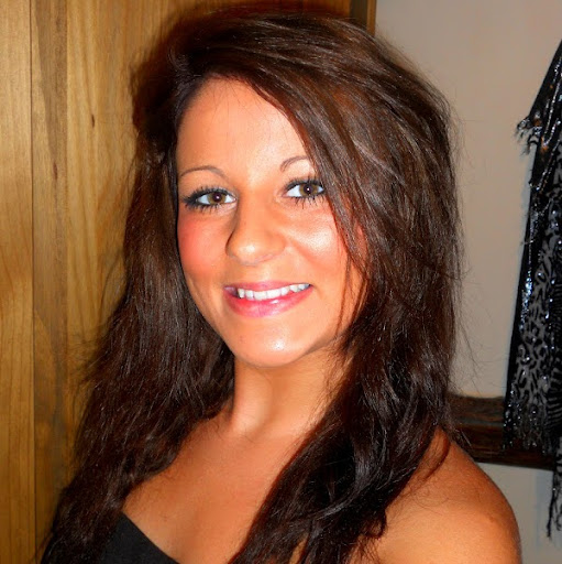 Danielle O'Connor Photo 14