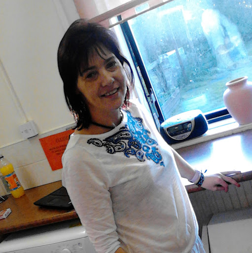 Alison Dudley Photo 28