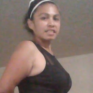 Ana Salinas Photo 26