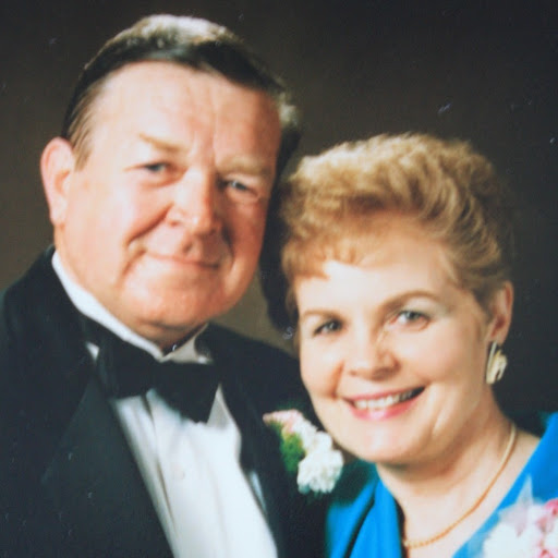 Joan Wagner Photo 37