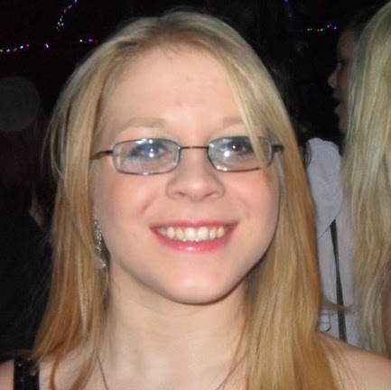 Vicky Mcdonald Photo 18