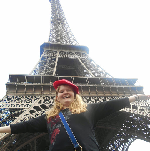Elizabeth Bergstrom Photo 2