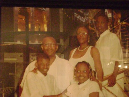 Gloria Brown Photo 46
