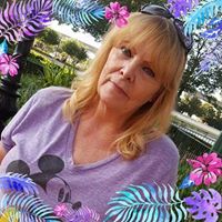 Karen Guinn Photo 16