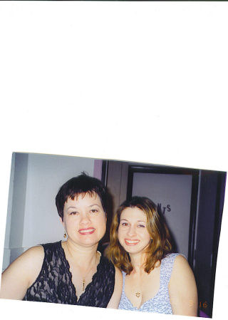 Elizabeth Mains Photo 15