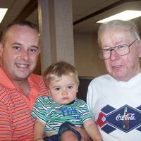 Robert Sneed Photo 41