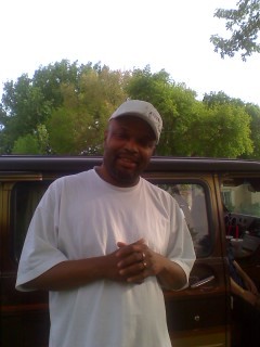 Eric Cook Photo 33
