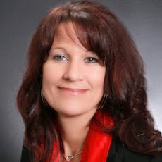 Dana Edwards Photo 31