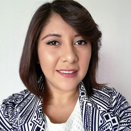 Jenifer Luna Photo 23