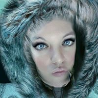 Mandy Adams Photo 31