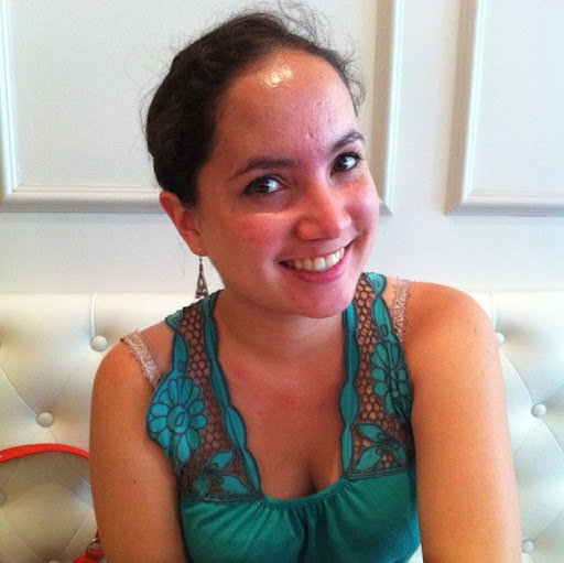 Julia Blair Photo 33