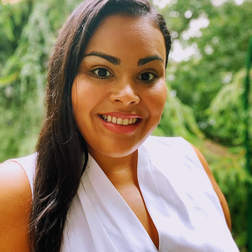 Arlene Gonzalez Photo 11