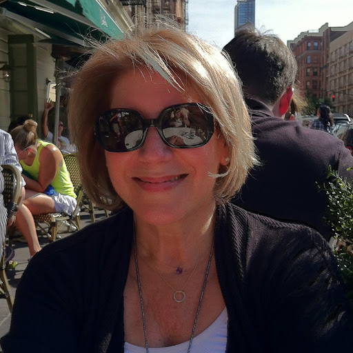 Paula Gerard Photo 18