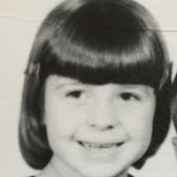 Terri Main Photo 11