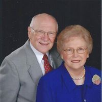 Robert Tilley Photo 30
