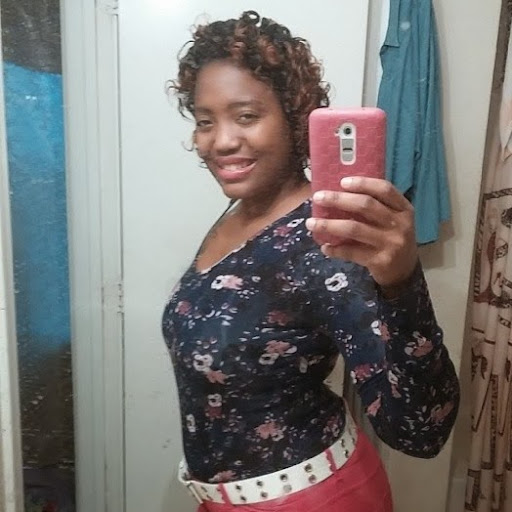 Crystal Milburn Photo 17