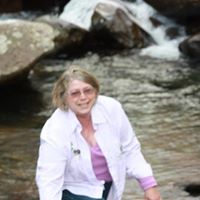 Barbara Hardin Photo 32