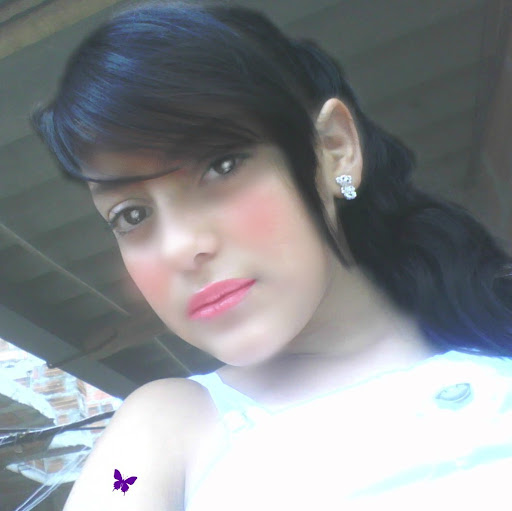 Juliana Jimenez Photo 19