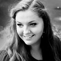 Heather Dougherty Photo 27