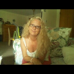 Christine Lawton Photo 25