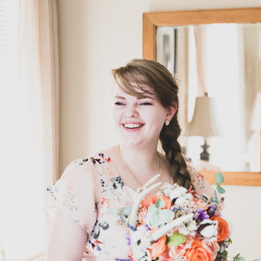 Amanda Richards Photo 13