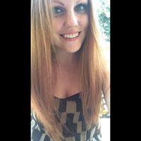 Maggie Devlin Photo 26