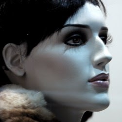 Julia Riggs Photo 25