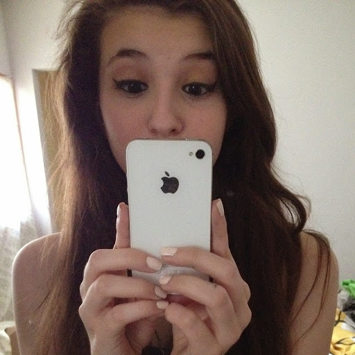 Vanessa Jones Photo 9