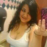 Dee Lara Photo 9