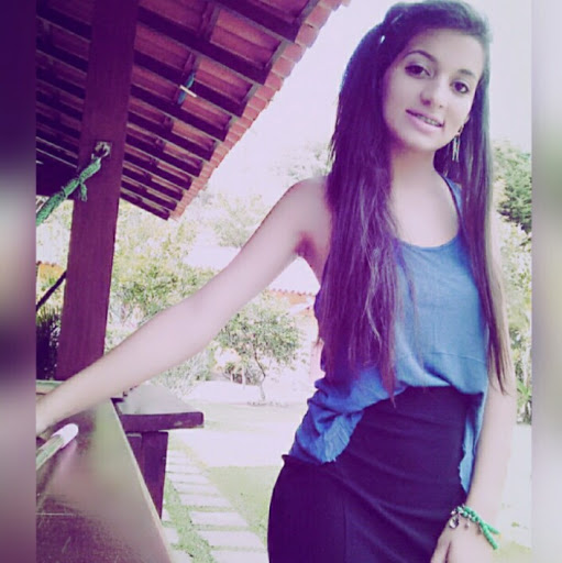 Leticia Garcia Photo 30