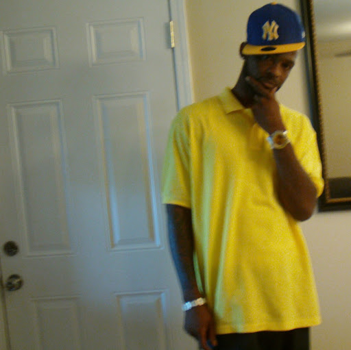 Bruce Carter Photo 23