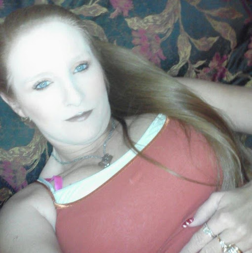 Penny Daniel Photo 37