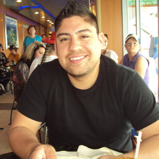 Adrian Rios Photo 8