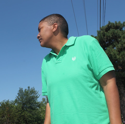 Dee Smith Photo 4
